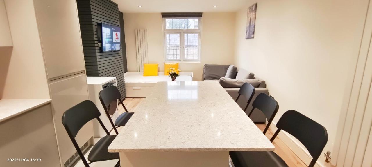 First Floor Flat 1 Northwood Διαμέρισμα Λονδίνο Εξωτερικό φωτογραφία