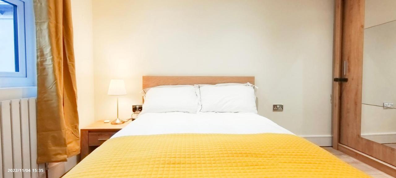 First Floor Flat 1 Northwood Διαμέρισμα Λονδίνο Εξωτερικό φωτογραφία
